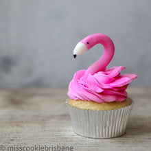 Load image into Gallery viewer, Tropical Cupcakes